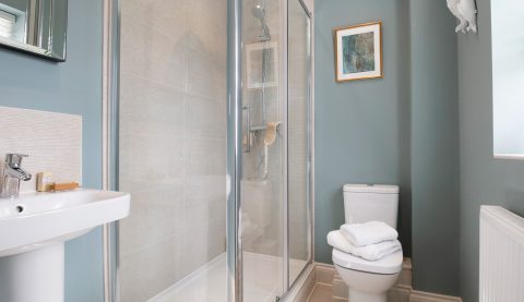 1200 En suite bathroom - Hopkins Homes